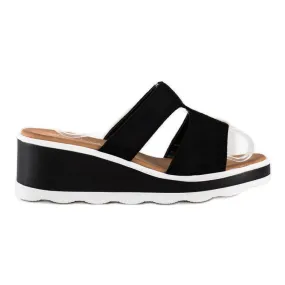 Weide Sandalen met sleehak zwart